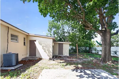 2740 NW 2nd Street, Boynton Beach, FL 33435 - Photo 6