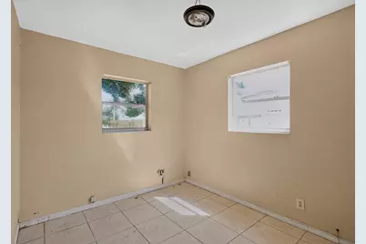 2740 NW 2nd Street, Boynton Beach, FL 33435 - Photo 24