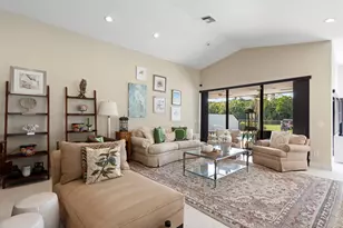 21452 Bridgeview Dr, Boca Raton, FL 33428 - Photo 6