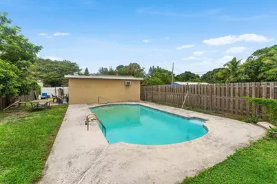 4329 Whispering Pines Road, West Palm Beach, FL 33406 - Photo 2