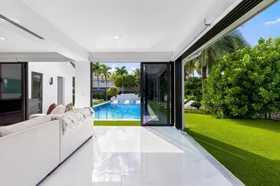 737 NE Boca Bay Colony Drive, Boca Raton, FL 33487 - Photo 18