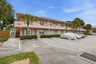 18081 SE Country Club Dr, Jupiter, FL 33469 - Photo 6