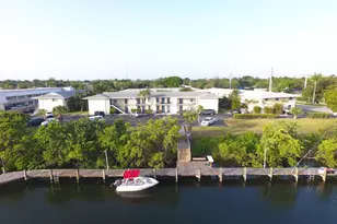 510 Prosperity Farms Rd, North Palm Beach, FL 33408 - Photo 2