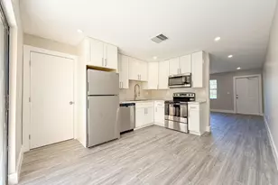 9370 Hi Dr, West Palm Beach, FL 33403 - Photo 4