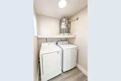 9370 Hi Drive, West Palm Beach, FL 33403 - Photo 12