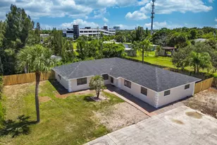 9370 Hi Dr, West Palm Beach, FL 33403 - Photo 16