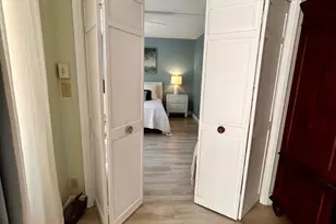3850 Oaks Clubhouse Dr, Pompano Beach, FL 33069 - Photo 30