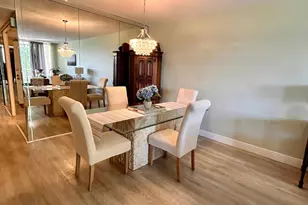3850 Oaks Clubhouse Dr, Pompano Beach, FL 33069 - Photo 1