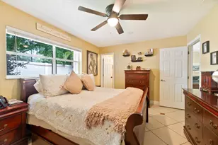 11841 NW 33rd St, Sunrise, FL 33323 - Photo 16