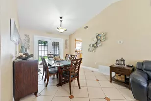 11841 NW 33rd St, Sunrise, FL 33323 - Photo 8