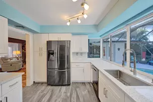 2050 NE 59th Pl, Fort Lauderdale, FL 33308 - Photo 8