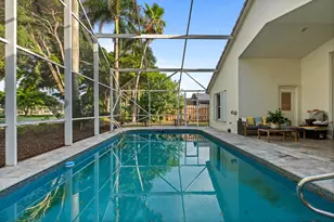1971 Oak Berry Cir, Wellington, FL 33414 - Photo 10