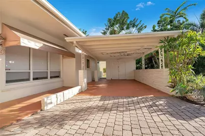 2142 NE 17th Avenue, Wilton Manors, FL 33305 - Photo 34