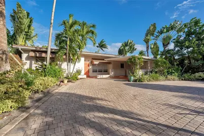 2142 NE 17th Avenue, Wilton Manors, FL 33305 - Photo 36