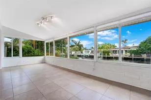 2142 NE 17th Ave, Wilton Manors, FL 33305 - Photo 22