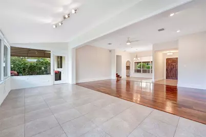 2142 NE 17th Avenue, Wilton Manors, FL 33305 - Photo 20