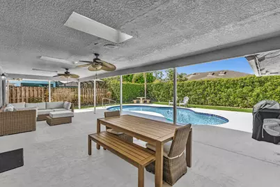 1021 Cherry Lane, Wellington, FL 33414 - Photo 20