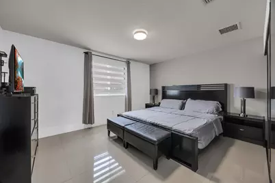 5933 Manchester Way #5933, Tamarac, FL 33321 - Photo 16