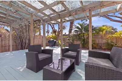 101 E 25th Street, West Palm Beach, FL 33404 - Photo 14