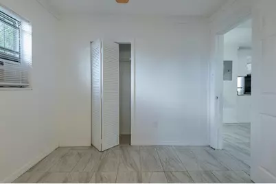 2516 Ave L #Unit b, Fort Pierce, FL 34947 - Photo 10