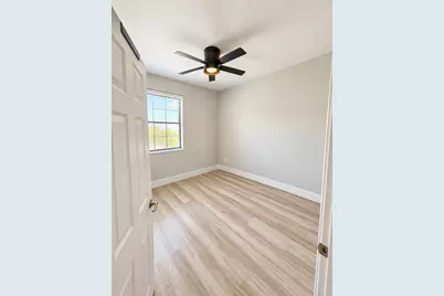 9326 W 33rd Lane, Hialeah, FL 33018 - Photo 12