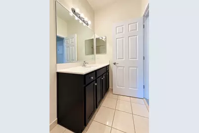 9326 W 33rd Lane, Hialeah, FL 33018 - Photo 14