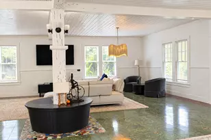 234 E Greenwood Dr, West Palm Beach, FL 33405 - Photo 38