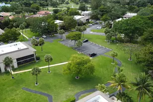 297 Deer Creek Blvd, Deerfield Beach, FL 33442 - Photo 28