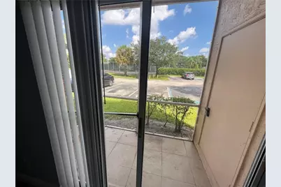 840 Cypress Park Way #F3, Deerfield Beach, FL 33064 - Photo 2