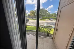840 Cypress Park Way, Pompano Beach, FL 33064 - Photo 2