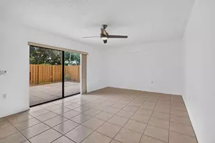 2405 24th Ct, Jupiter, FL 33477 - Photo 4