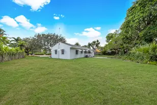 2219 W Pineridge Ct, Delray Beach, FL 33444 - Photo 14