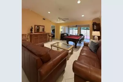 21638 Coronado Avenue, Boca Raton, FL 33433 - Photo 4
