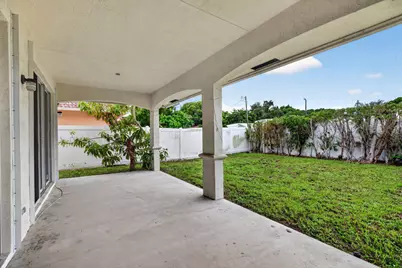 900 SE 2nd Avenue, Dania Beach, FL 33004 - Photo 40