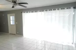 153 West Ct, Royal Palm Beach, FL 33411 - Photo 4