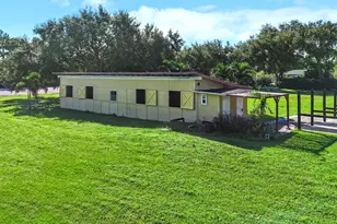 16693 Deer Path Ln, Wellington, FL 33470 - Photo 36