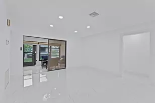 9880 Chestnut Tree Terrace, Boynton Beach, FL 33436 - Photo 20