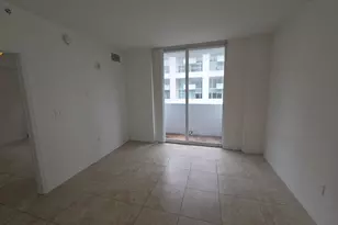 115 SW 11th St, Miami, FL 33130 - Photo 18