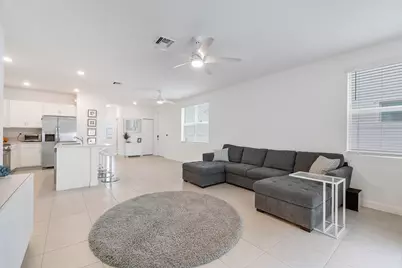 4567 Hollister Avenue, Lake Worth, FL 33463 - Photo 10