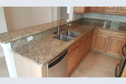 708 NW 83rd Place, Boca Raton, FL 33487 - Photo 6
