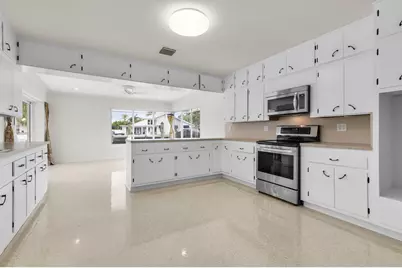 2341 SW 26th Avenue, Fort Lauderdale, FL 33312 - Photo 22