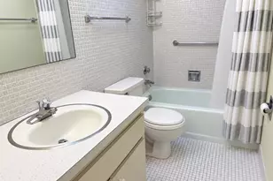 1427 E Hillsboro Blvd, Deerfield Beach, FL 33441 - Photo 20