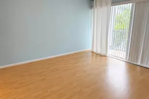 1427 E Hillsboro Blvd, Deerfield Beach, FL 33441 - Photo 8