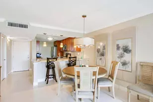 8 Royal Palm Way, Boca Raton, FL 33432 - Photo 10