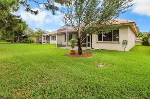 9110 Bay Harbour Cir, West Palm Beach, FL 33411 - Photo 36