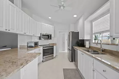 3136 Verdmont Lane, Wellington, FL 33414 - Photo 6