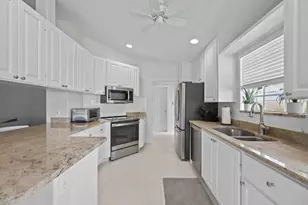 3136 Verdmont Ln, Wellington, FL 33414 - Photo 6