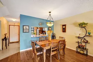 10772 NW 11th St, Pembroke Pines, FL 33026 - Photo 12