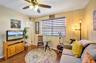10772 NW 11th St, Pembroke Pines, FL 33026 - Photo 24