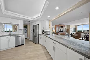 100 Lakeshore Dr, North Palm Beach, FL 33408 - Photo 12